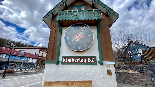 East Kootenay set to move clocks to Pacific time this fall, leaving just a sliver of B.C. on MT