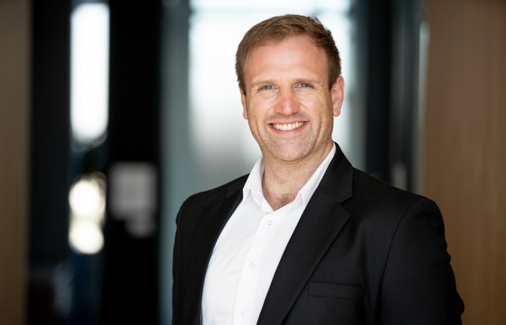 Hedge Funds & Portable Alpha: Enhancing Portfolio Returns