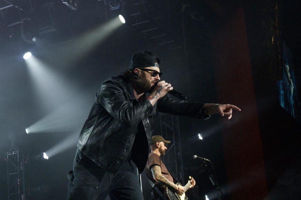 Multi-Platinum Country Hitmaker Nate Smith Teams Up With Honda for His Long Live Country Rock and Roll Tour