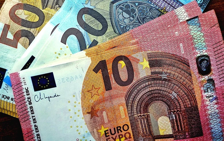 European Energy to raise EUR 60m in green bond tap issue – Renewables Now