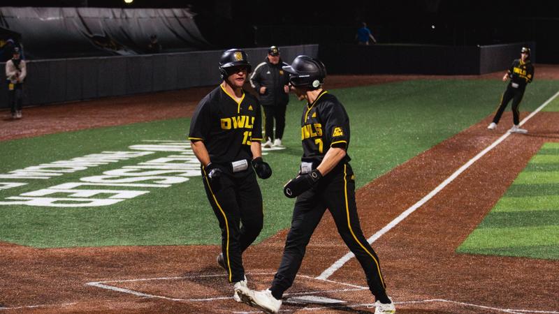 Childhood Neighbors McGee and Sliver Shine in Owls’ Win Over Georgia Southern