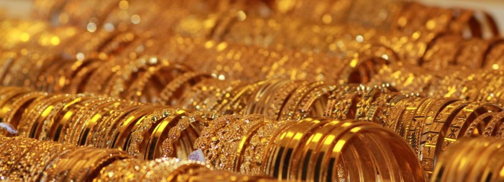 Kinross Gold (TSX:K) Valuation After Strong Earnings Beat And Steady 2026 Guidance