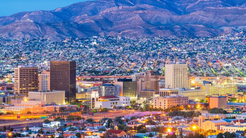 Popular YouTuber visits El Paso: Such a fascinating sliver of America