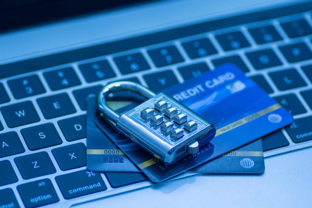 Carding forum B1ack’s Stash releases millions of stolen credit card records | brief