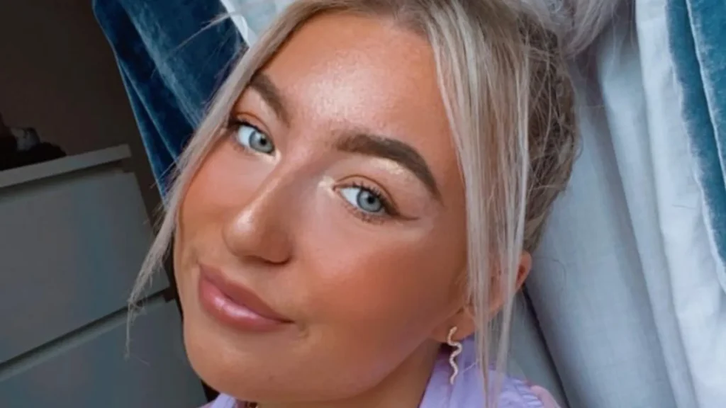 Scots finance worker crashes car into wall while four times the drink-driving limit after night out