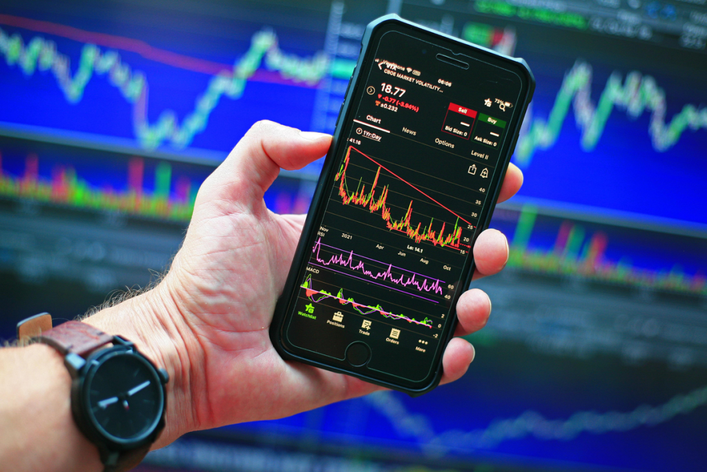 FTI Consulting stock (US3119001044): fresh earnings and insider buying draw investor attention