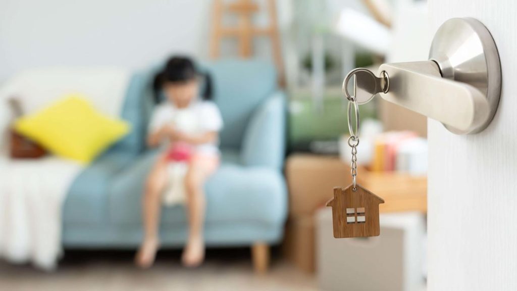 Children ‘more likely than working-age adults to live in private rented sector’