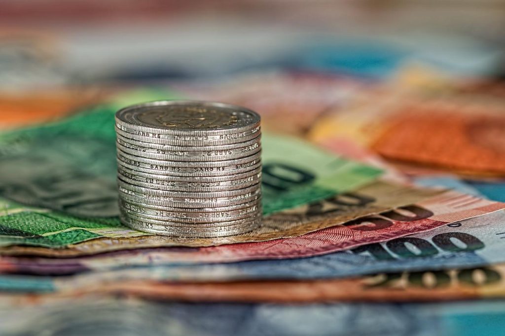 5 Best Dividend Growth Stocks to Buy and Hold for 3 Years