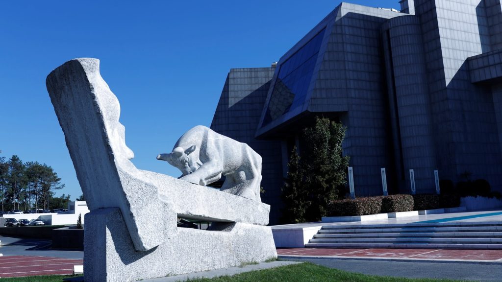 Turkey seeks to calm investors after opposition ruling sparks sell-off – Financial Times