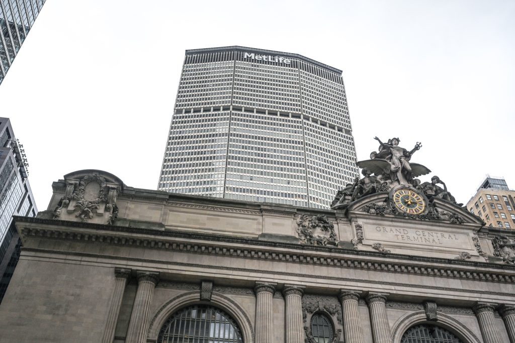 MetLife: Time To Go Long The Common Shares And 6.35% Yielding Preferreds (NYSE:MET)
