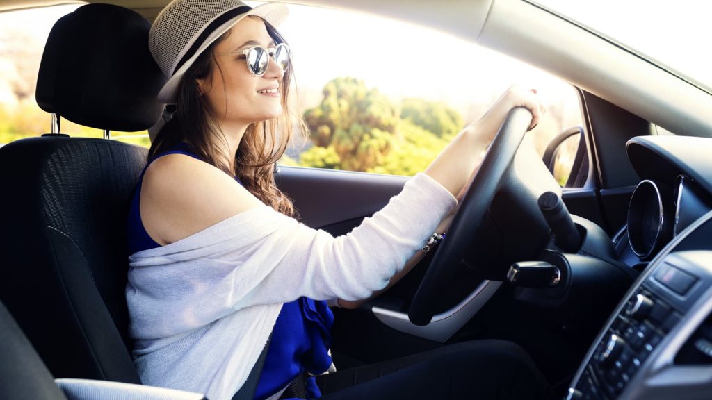 7 Simple Ways to Save on Car Insurance in 2026
