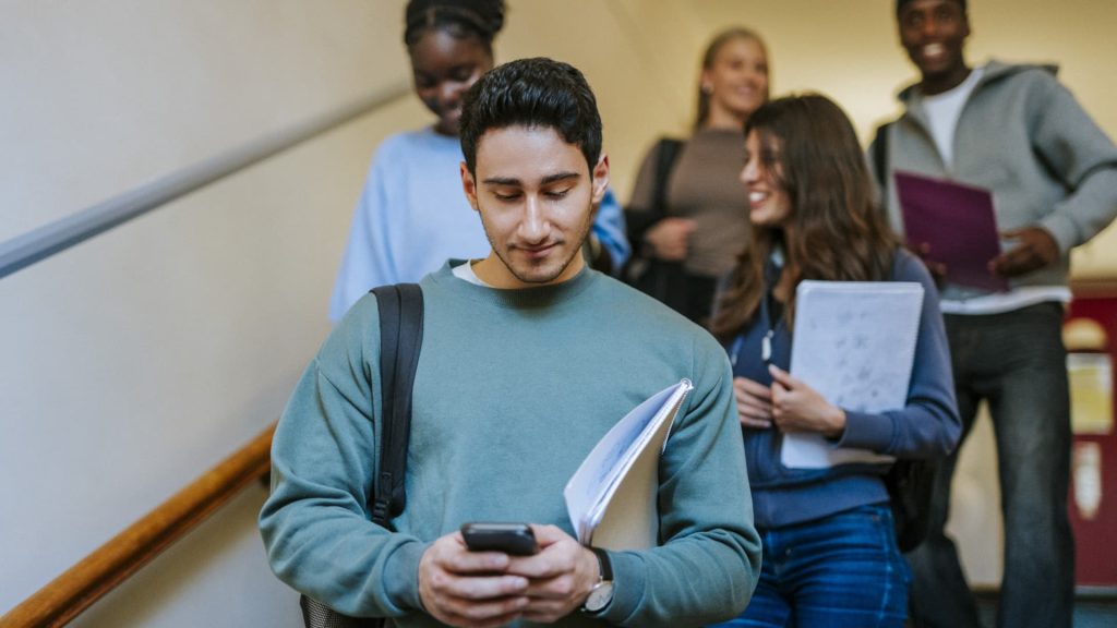 Best Student Loans When You Need a Co-Signer