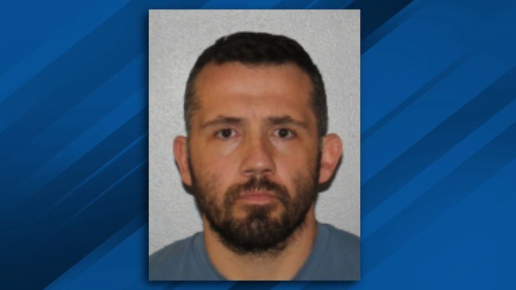 Saratoga County man accused of charging $1,500 on stolen debit card