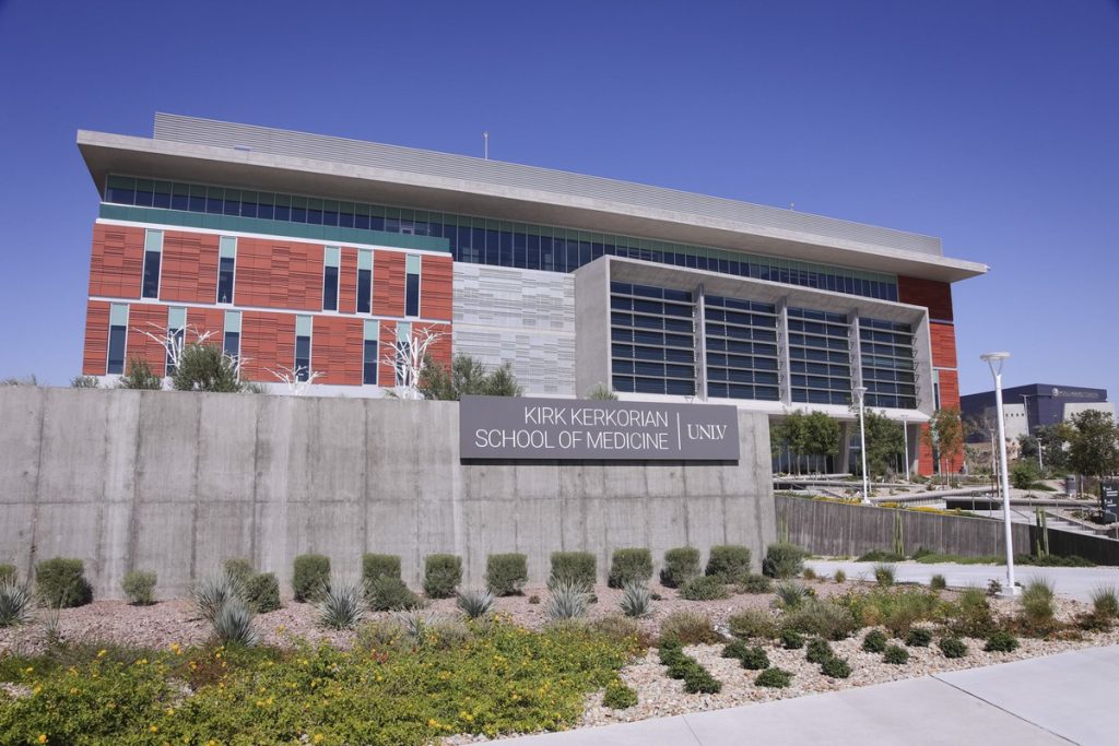 UNLV’s medical school campus hits major environmental milestone –
Las Vegas Sun News