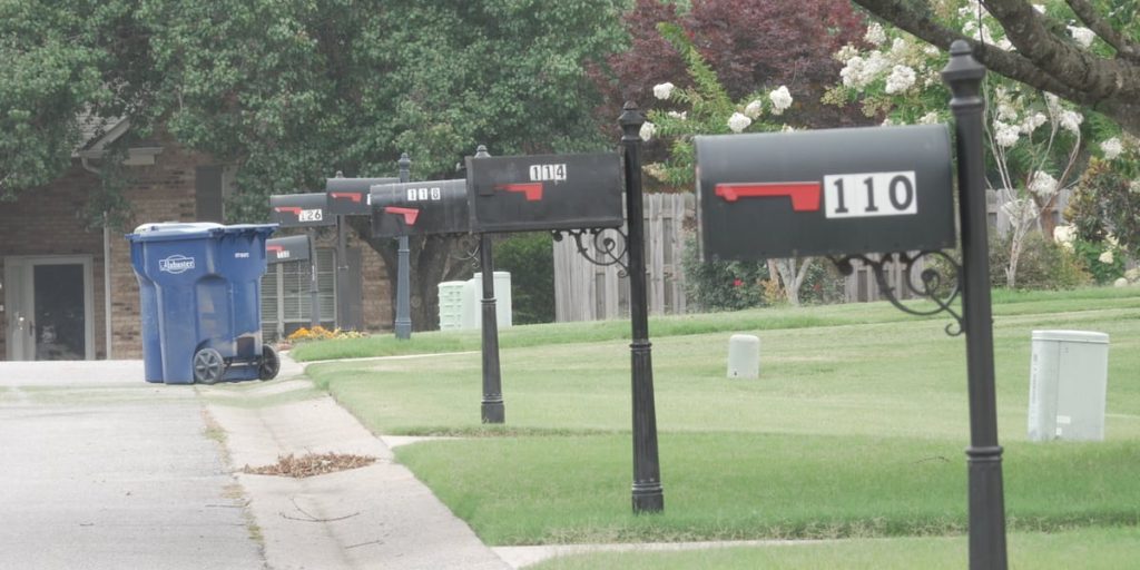 Fake Medicare cards are showing up in Alabama mailboxes: How to spot the scam