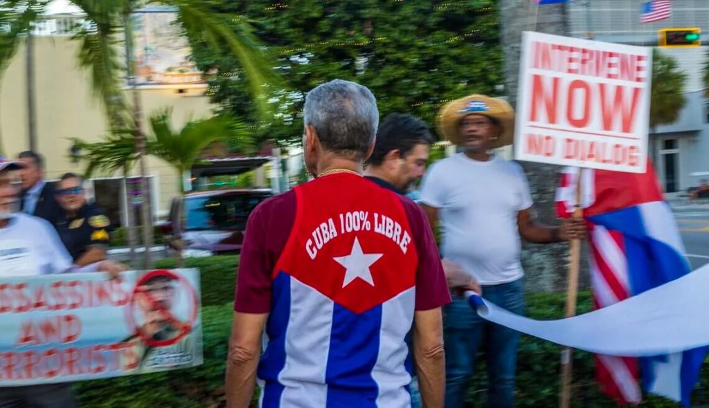 ‘This year in Cuba.’ Holding on to a sliver of hope in Miami | Opinion