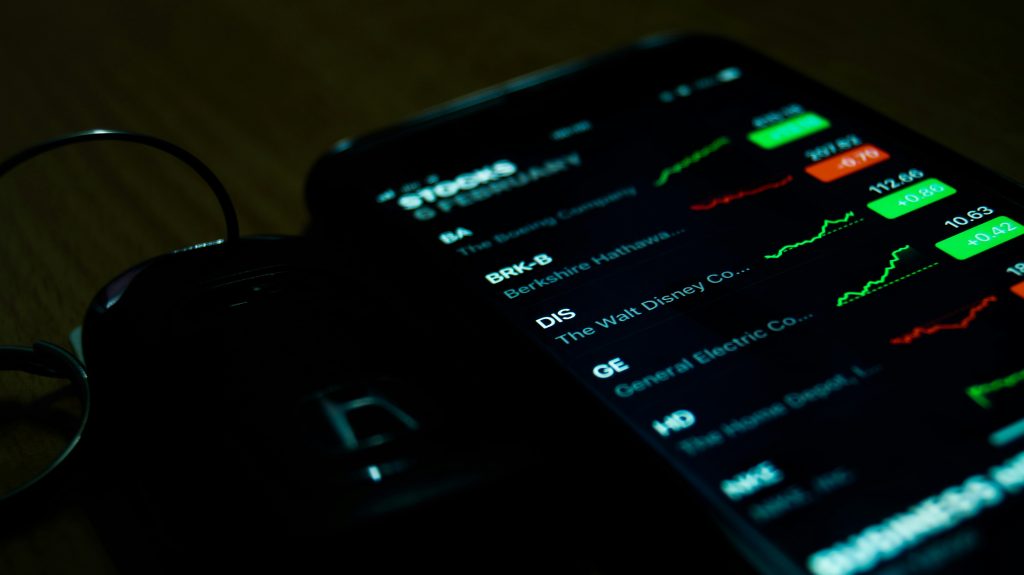 10 Most Profitable Blue Chip Stocks to Buy According to Hedge Funds
