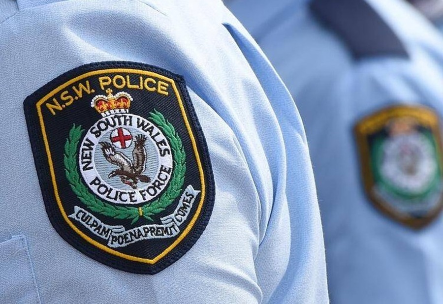 Man caught with credit cards, weapons following break and enter in Newcastle