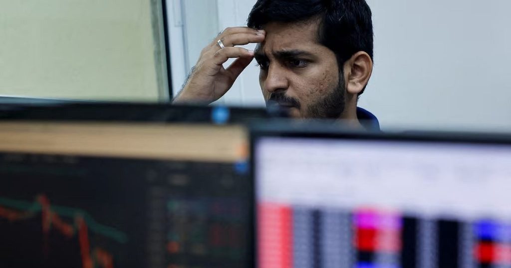 Indian Stock Markets Decline: HDFC Bank Earnings & US-Iran Tensions Impact