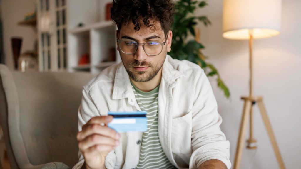 These $1,000+ Credit Card Offers Are Worth a Closer Look
