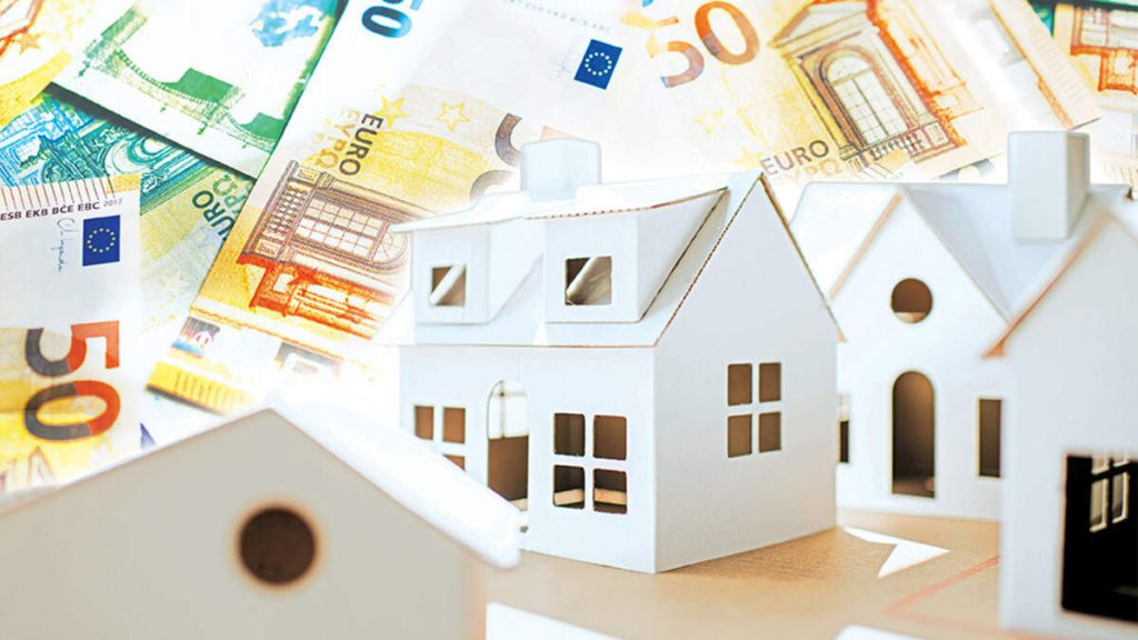 Mortgage rates fall again and are now in line with eurozone average