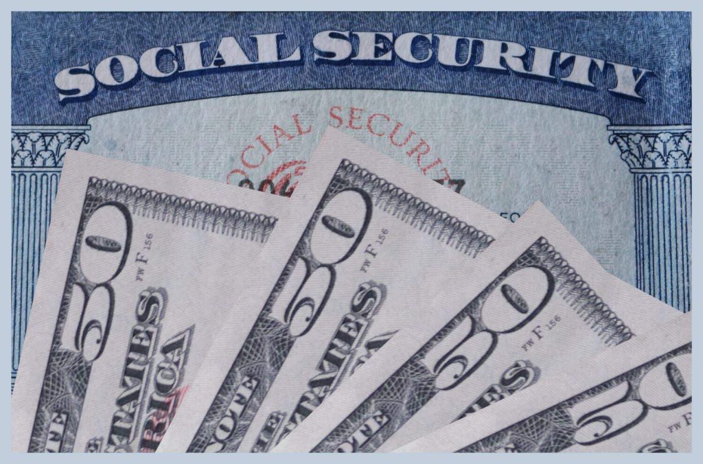 Social Security Cuts of 22% Could Cost the Average Retiree $458 a Year