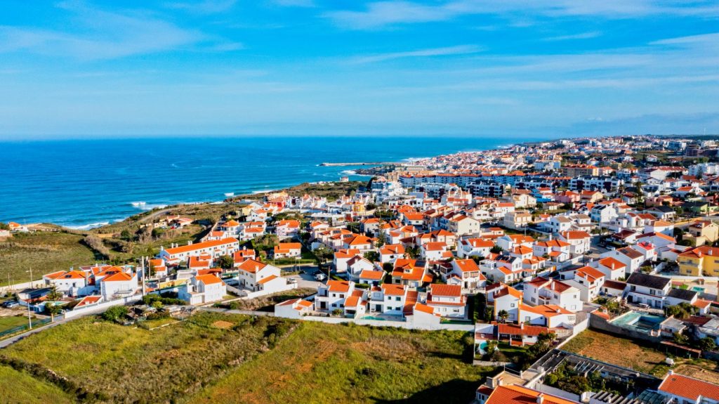 Real estate does not create the problems of the economy – Make them visible!