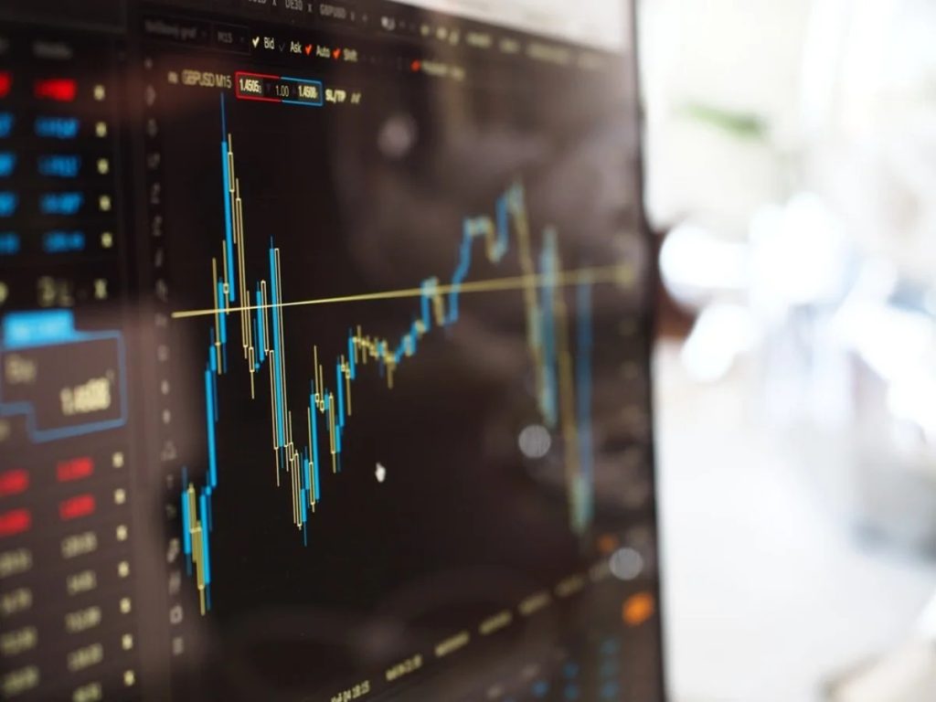 Update: Equities Rebound Intraday as Yields Rise – Yahoo Finance