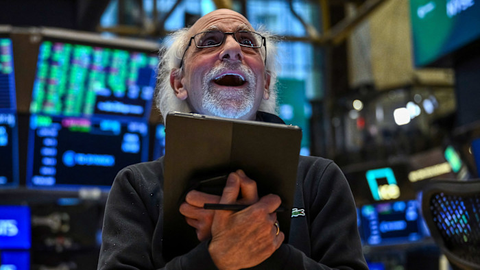 How money-market funds are providing stock market rocket fuel – Financial Times