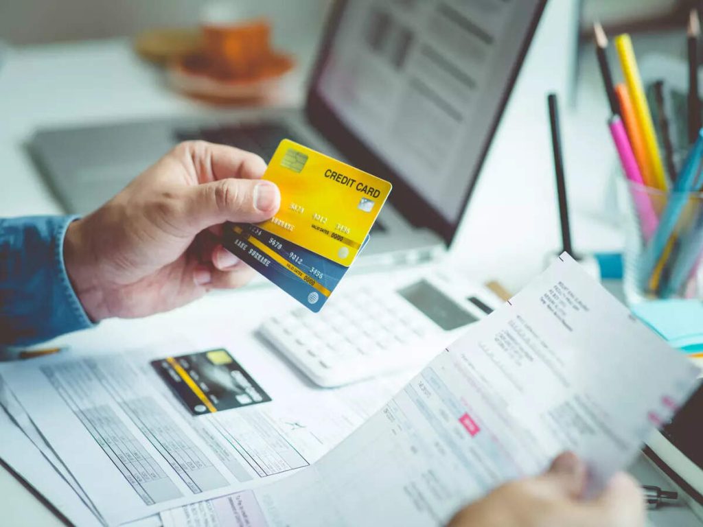 Travelling abroad? Here’s why credit cards may be better than cash, forex cards